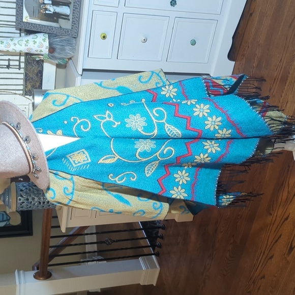 Gila River Turquoise Blue/ Tan/ Red Patterned Poncho  Fringe Bohemian - Picture 8 of 11